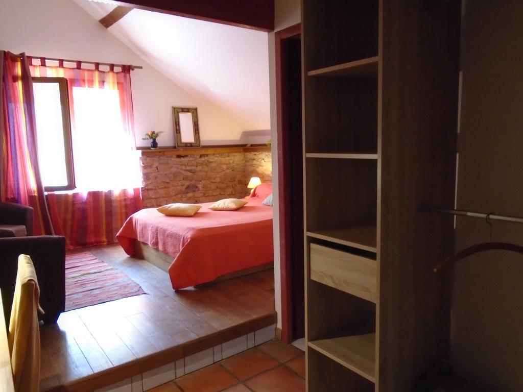 La Ferme Aux Sangliers - Micalet Villa Issor Luaran gambar